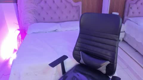 Snapshot of maxxxine_ chatting on 03/20/26, 02:16 Maxine Minx online show from 03/20/26, 02:16