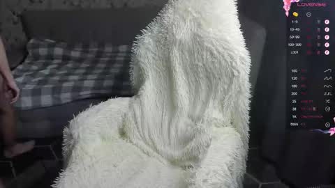 Snapshot of maxxxtw1nk chatting on 02/20/26, 11:22 Maxxxtw1nk online show from 02/20/26, 11:22