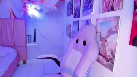 Adrian  online show from 10/01/25, 11:49