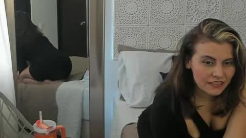 Victoria online show from 12/06/24, 09:02