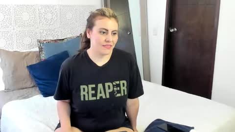 Victoria online show from 12/23/24, 02:50