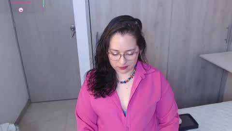May online show from 10/08/25, 02:20