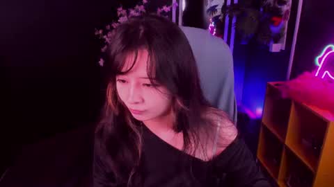 may_lings online show from 06/21/26, 11:24