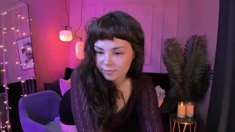 Snapshot of maya___muse chatting on 02/03/26, 02:00 Maya online show from 02/03/26, 02:00