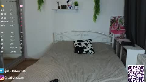 Maya online show from 09/20/25, 03:18