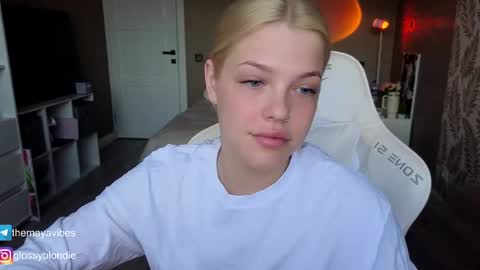 Maya online show from 04/23/26, 03:41