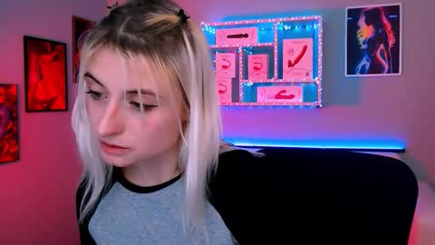 Maya online show from 01/14/26, 08:36