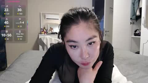 maya_kumashiro online show from 01/18/26, 10:02