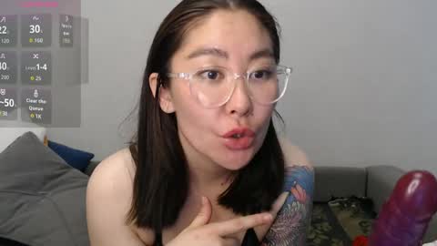 maya_kumashiro online show from 05/30/26, 12:19
