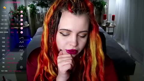 Snapshot of maya_mils chatting on 01/06/25, 04:04 Maya Mils online show from 01/06/25, 04:04