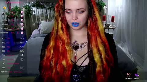 Snapshot of maya_mils chatting on 01/07/25, 01:06 Maya Mils online show from 01/07/25, 01:06