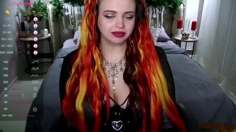 Snapshot of maya_mils chatting on 01/13/25, 04:07 Maya Mils online show from 01/13/25, 04:07