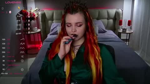 Snapshot of maya_mils chatting on 01/24/25, 01:35 Maya Mils online show from 01/24/25, 01:35