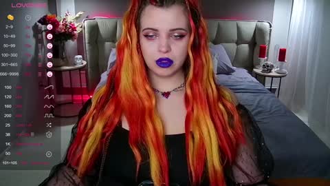 Snapshot of maya_mils chatting on 02/03/25, 01:09 Maya Mils online show from 02/03/25, 01:09