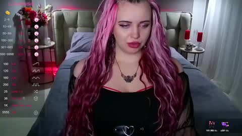 Snapshot of maya_mils chatting on 02/12/25, 07:23 Maya Mils online show from 02/12/25, 07:23