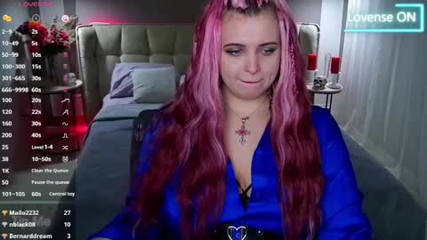 Snapshot of maya_mils chatting on 02/23/25, 04:07 Maya Mils online show from 02/23/25, 04:07