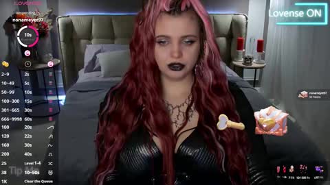 Snapshot of maya_mils chatting on 03/02/25, 03:56 Maya Mils online show from 03/02/25, 03:56