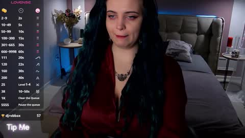 Snapshot of maya_mils chatting on 10/12/25, 01:48 Maya Mils online show from 10/12/25, 01:48