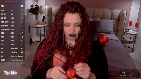 Snapshot of maya_mils chatting on 02/04/26, 01:44 Maya Mils online show from 02/04/26, 01:44