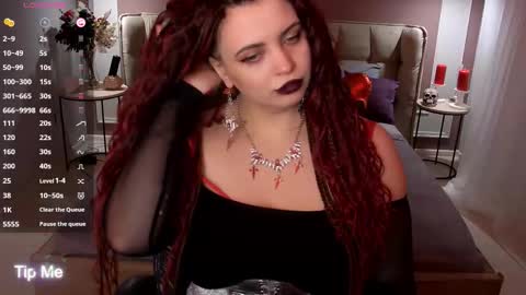 Snapshot of maya_mils chatting on 02/07/26, 01:20 Maya Mils online show from 02/07/26, 01:20