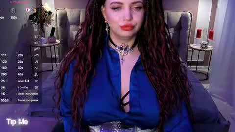 Snapshot of maya_mils chatting on 02/24/26, 01:03 Maya Mils online show from 02/24/26, 01:03