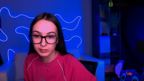 maya online show from 04/23/26, 01:02