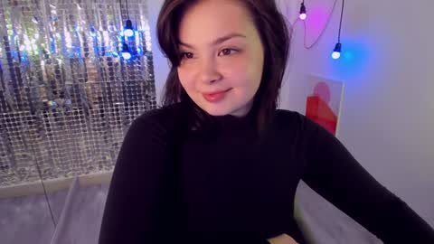 Snapshot of maya_muse chatting on 12/21/24, 06:41 Woman online show from 12/21/24, 06:41