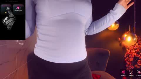 Snapshot of maya_muse chatting on 01/30/25, 09:15 Woman online show from 01/30/25, 09:15