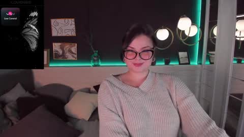 Snapshot of maya_muse chatting on 02/03/25, 05:03 Woman online show from 02/03/25, 05:03