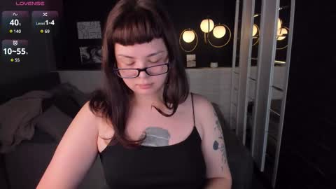 Snapshot of maya_muse chatting on 11/08/25, 01:55 Woman online show from 11/08/25, 01:55