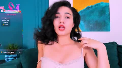 Maya online show from 09/08/25, 02:38