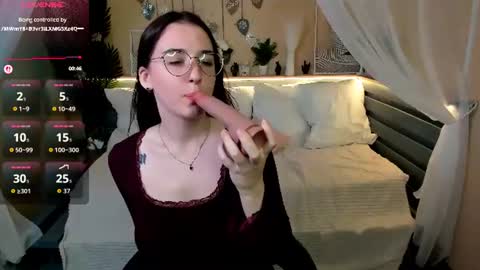 Snapshot of maya_winters chatting on 08/04/26, 11:13 maya_winters online show from 08/04/26, 11:13