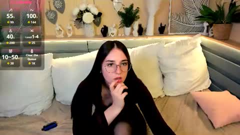 Snapshot of maya_winters chatting on 08/08/26, 11:34 maya_winters online show from 08/08/26, 11:34