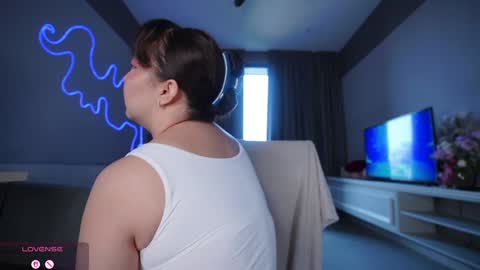 Maya online show from 03/25/26, 02:50