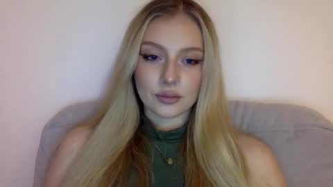 Snapshot of mayaflirt chatting on 02/10/26, 05:28 mayaflirt online show from 02/10/26, 05:28