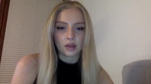 mayaflirt online show from 03/12/26, 08:48