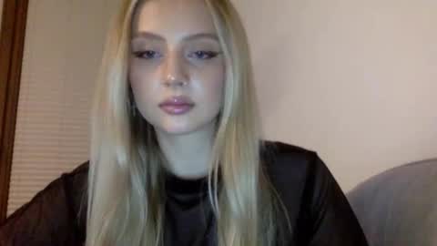 mayaflirt online show from 03/25/26, 08:59