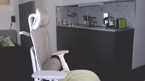 Snapshot of mayaik chatting on 10/11/25, 04:33 mayaik online show from 10/11/25, 04:33