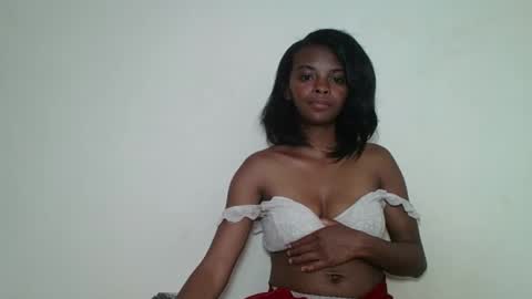 mayalabelle online show from 11/23/25, 06:30