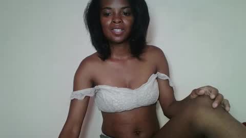 mayalabelle online show from 11/29/25, 08:28