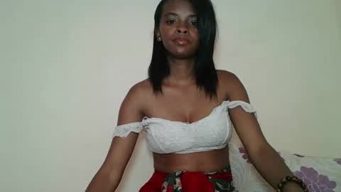 mayalabelle online show from 12/19/25, 09:05