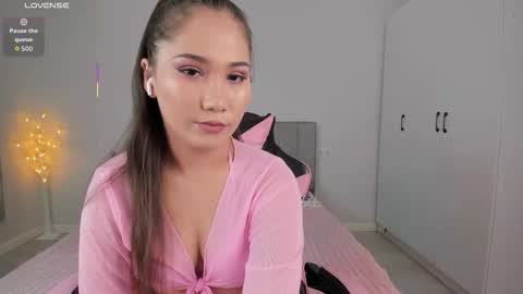 Snapshot of mayamei chatting on 03/01/26, 01:13 Mia online show from 03/01/26, 01:13