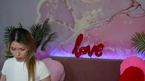 Snapshot of mayarayy chatting on 02/23/26, 03:48 M A Y A online show from 02/23/26, 03:48