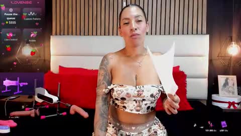 Snapshot of mayarusell01 chatting on 09/12/25, 07:41 Nicolle Ruselle Hello my lovely schedule for great fun from 630 am and end 800 pm Colombian time I wait for you online show from 09/12/25, 07:41