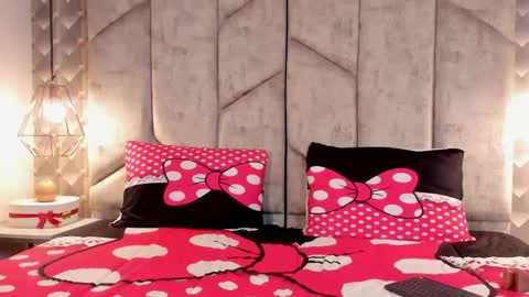 Snapshot of mayarusell01 chatting on 10/11/25, 01:16 Nicolle Ruselle Hello my lovely schedule for great fun from 630 am and end 800 pm Colombian time I wait for you online show from 10/11/25, 01:16