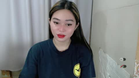 Snapshot of mayasally_ chatting on 01/27/25, 07:35 mayasally_ online show from 01/27/25, 07:35