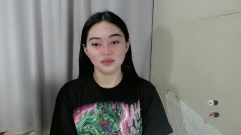 Snapshot of mayasally_ chatting on 02/08/25, 08:52 mayasally_ online show from 02/08/25, 08:52