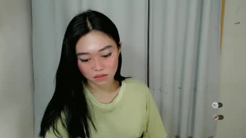 Snapshot of mayasally_ chatting on 02/25/25, 06:58 mayasally_ online show from 02/25/25, 06:58
