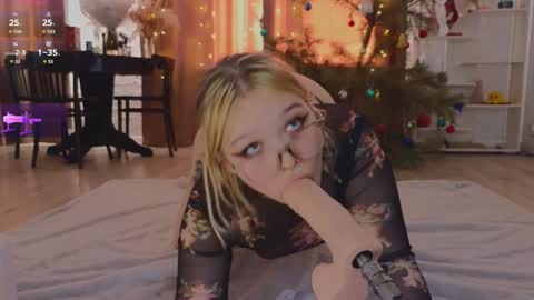 Maya  online show from 01/26/25, 11:28