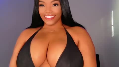 MayBabi online show from 09/18/25, 01:35